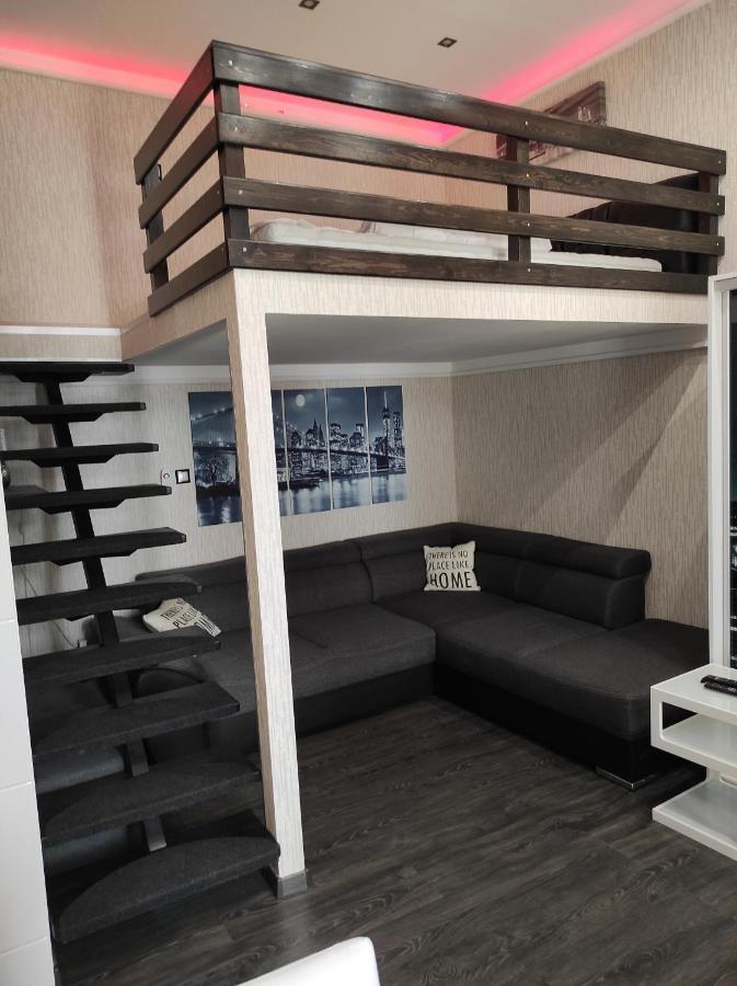 Corvinus Apartman Будапеща Екстериор снимка
